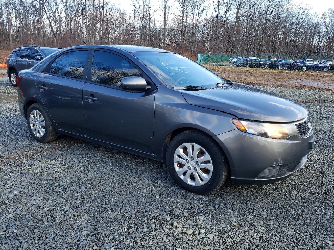 2013 KIA FORTE EX photo 4