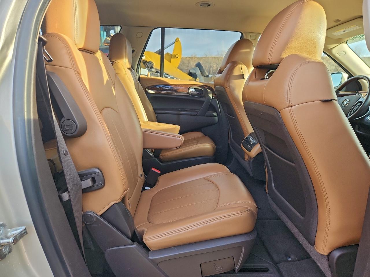 2014 BUICK ENCLAVE photo 11