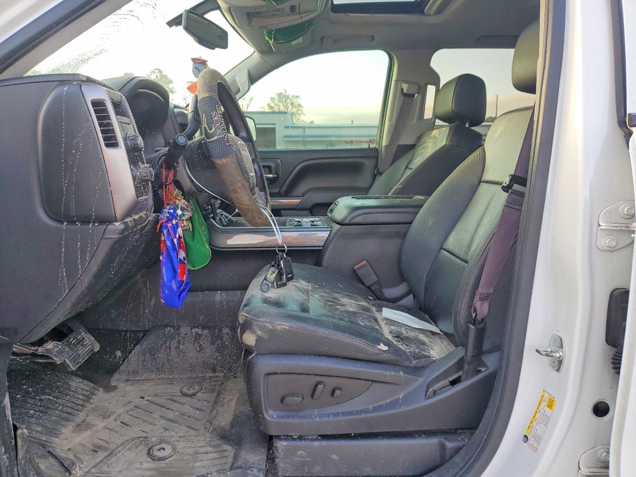 2017 GMC SIERRA K1500 SLT photo 7