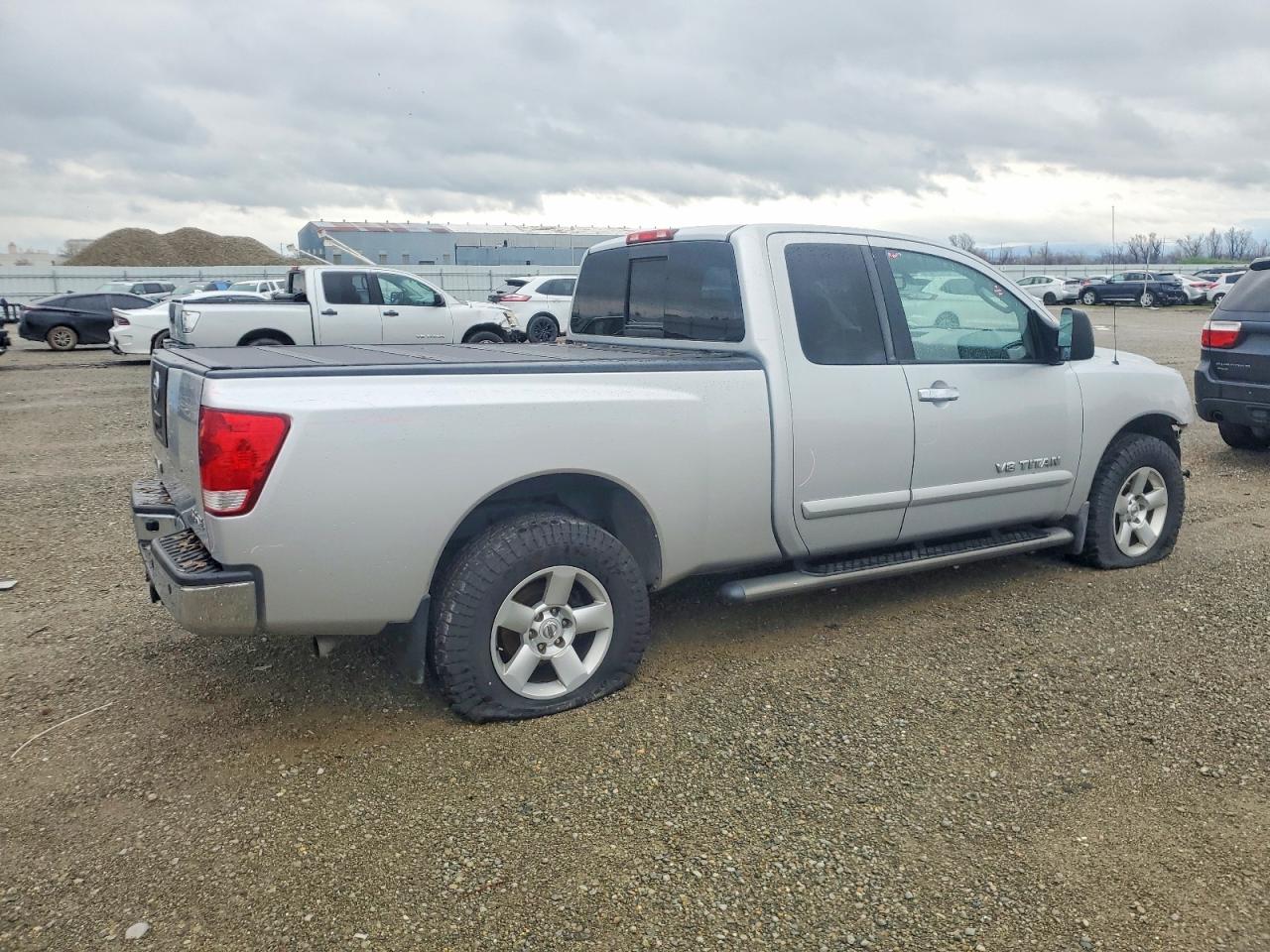 2006 NISSAN TITAN XE photo 3