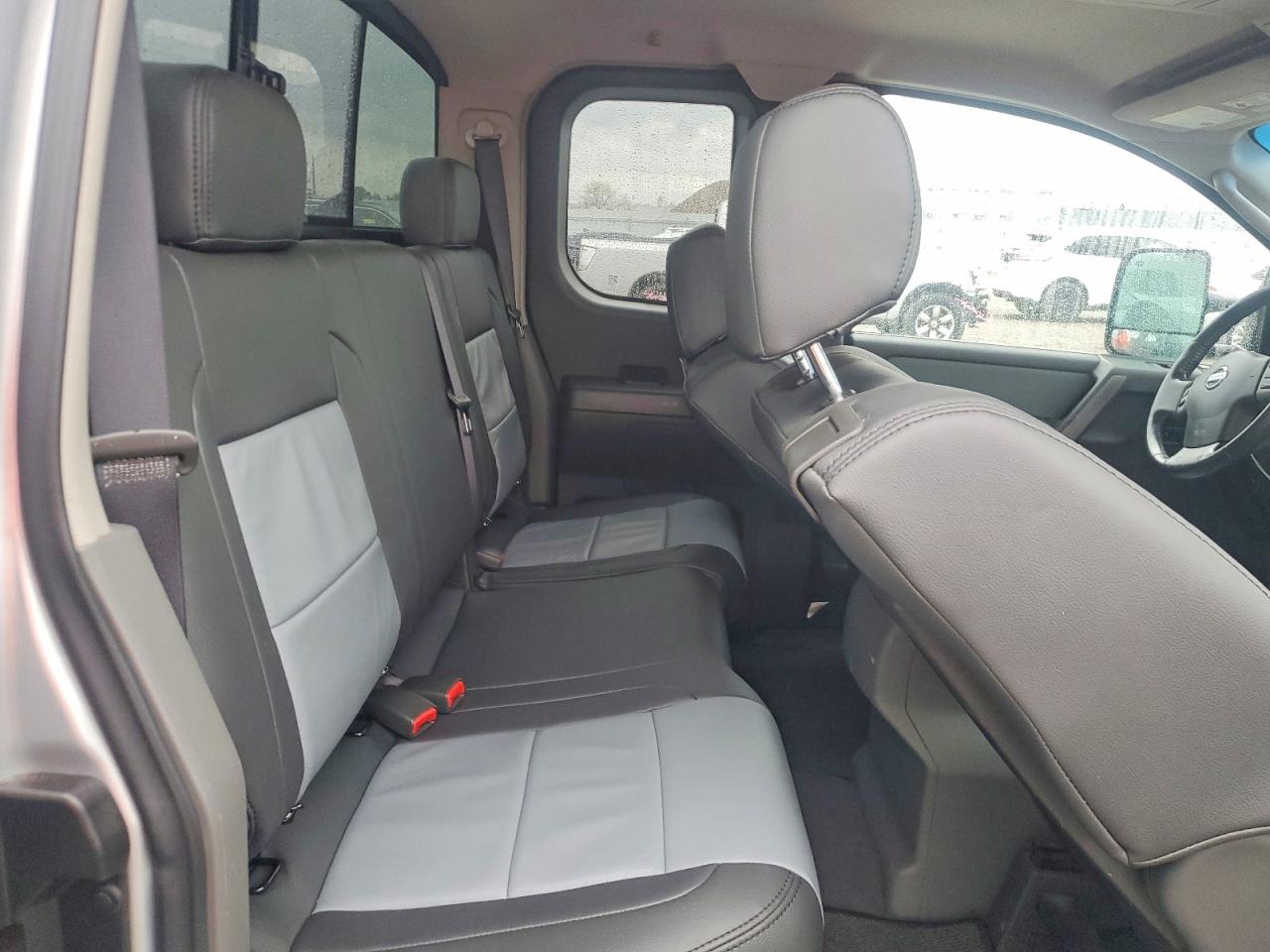 2006 NISSAN TITAN XE photo 10