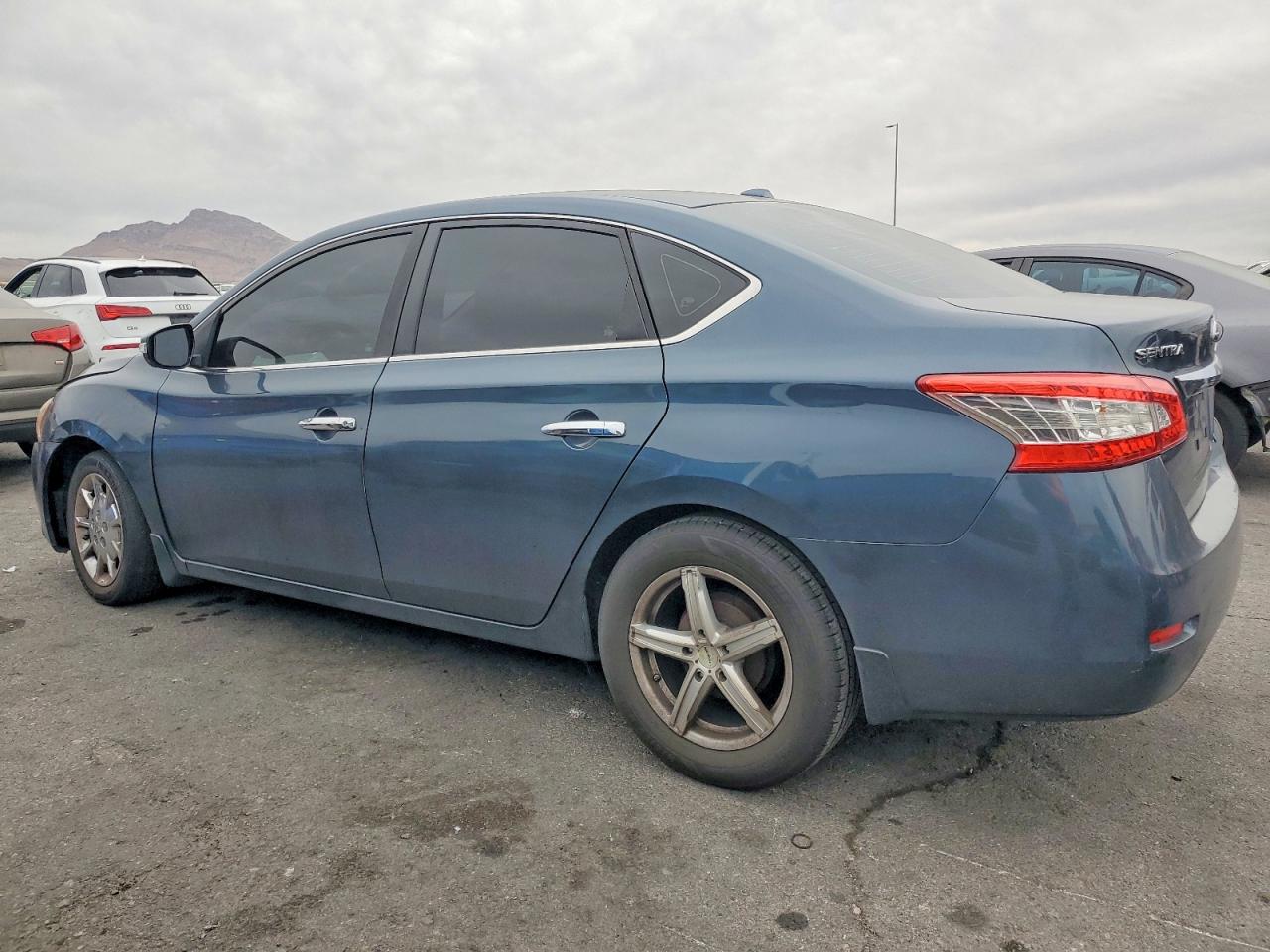 2013 NISSAN SENTRA S photo 2