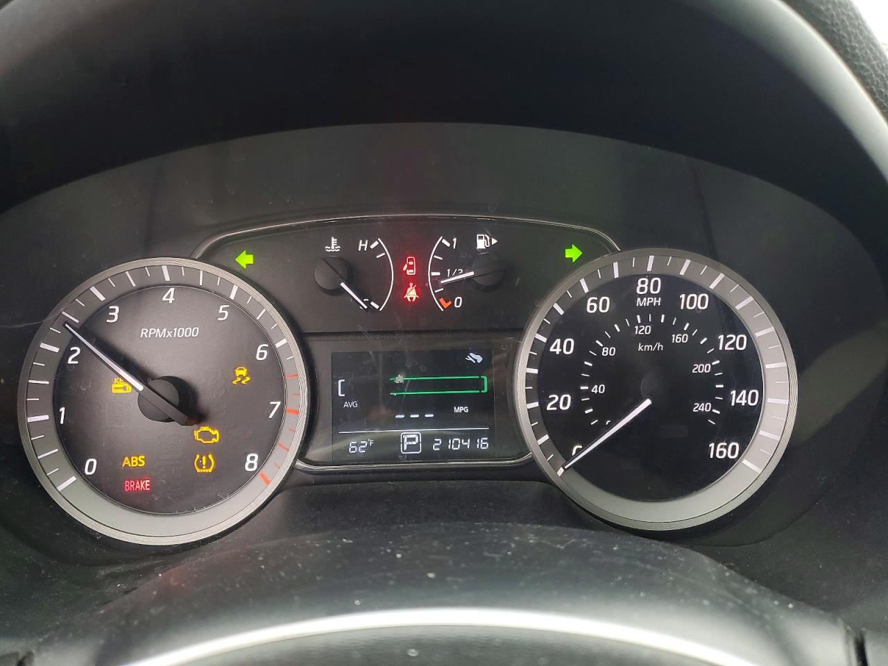 2013 NISSAN SENTRA S photo 9