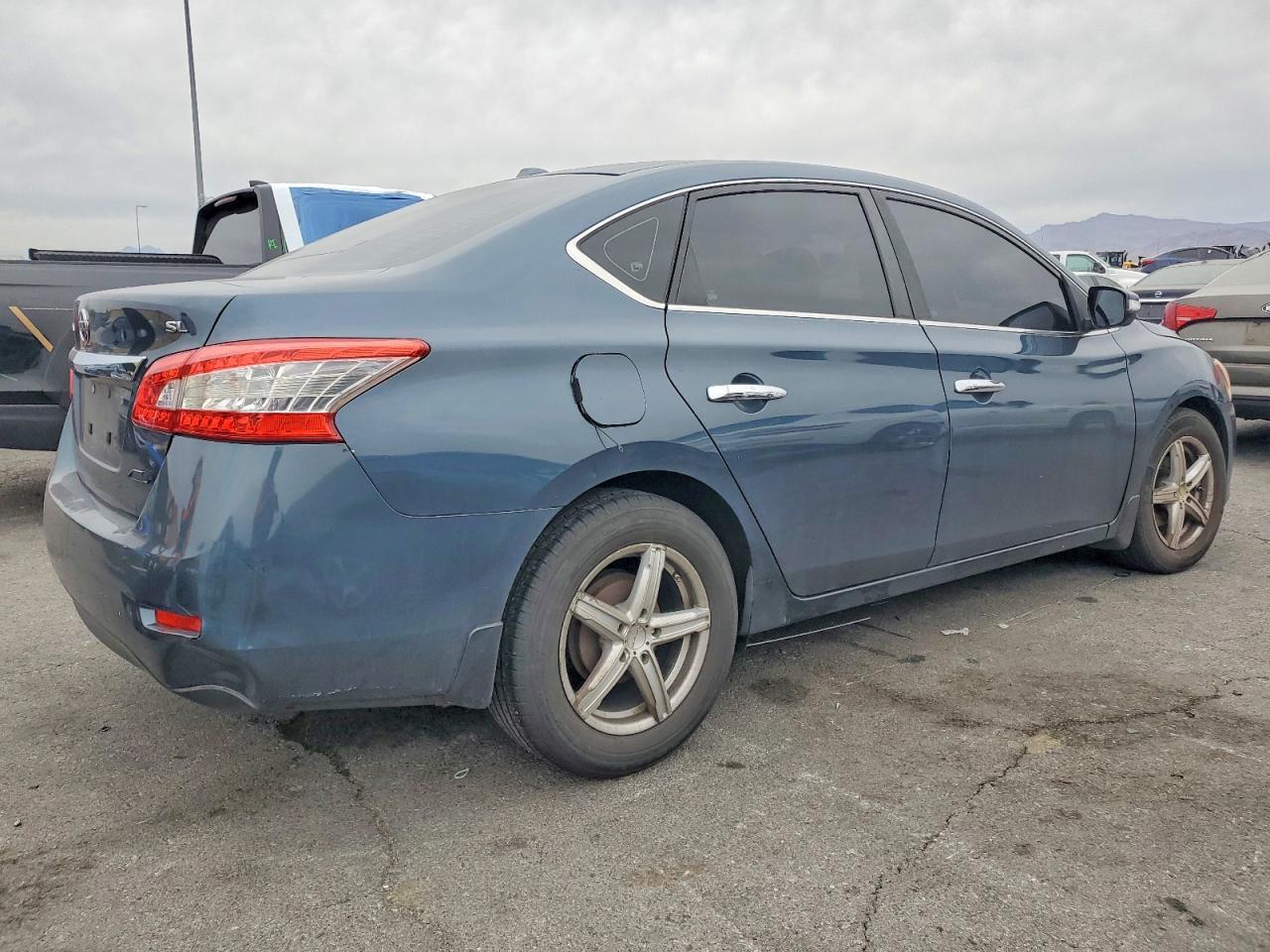 2013 NISSAN SENTRA S photo 3