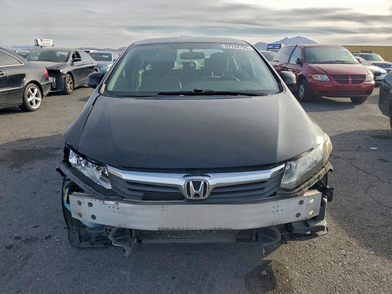 2012 HONDA CIVIC LX photo 5