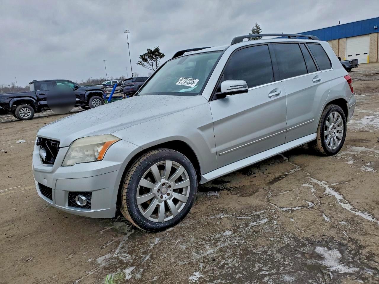 2010 MERCEDES-BENZ GLK