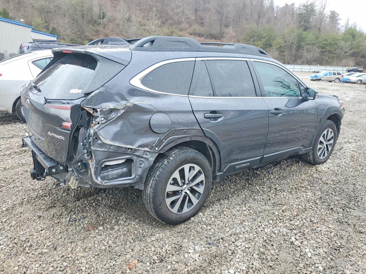 2025 SUBARU OUTBACK PREMIUM photo 3