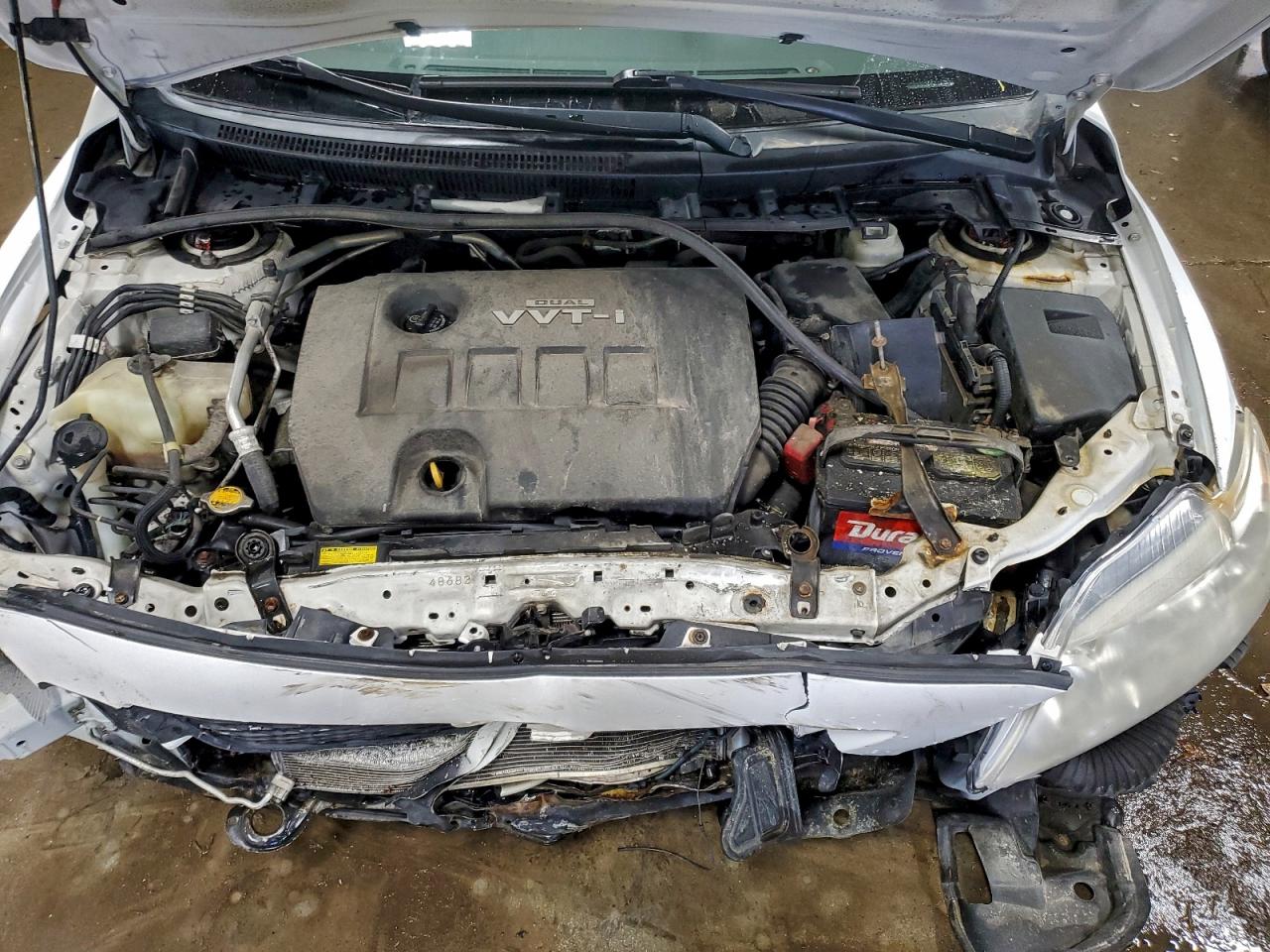 2010 TOYOTA COROLLA LE photo 21