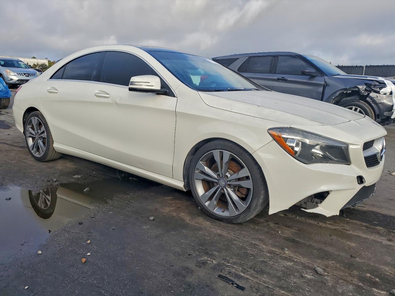 2016 MERCEDES-BENZ CLA 250 photo 7