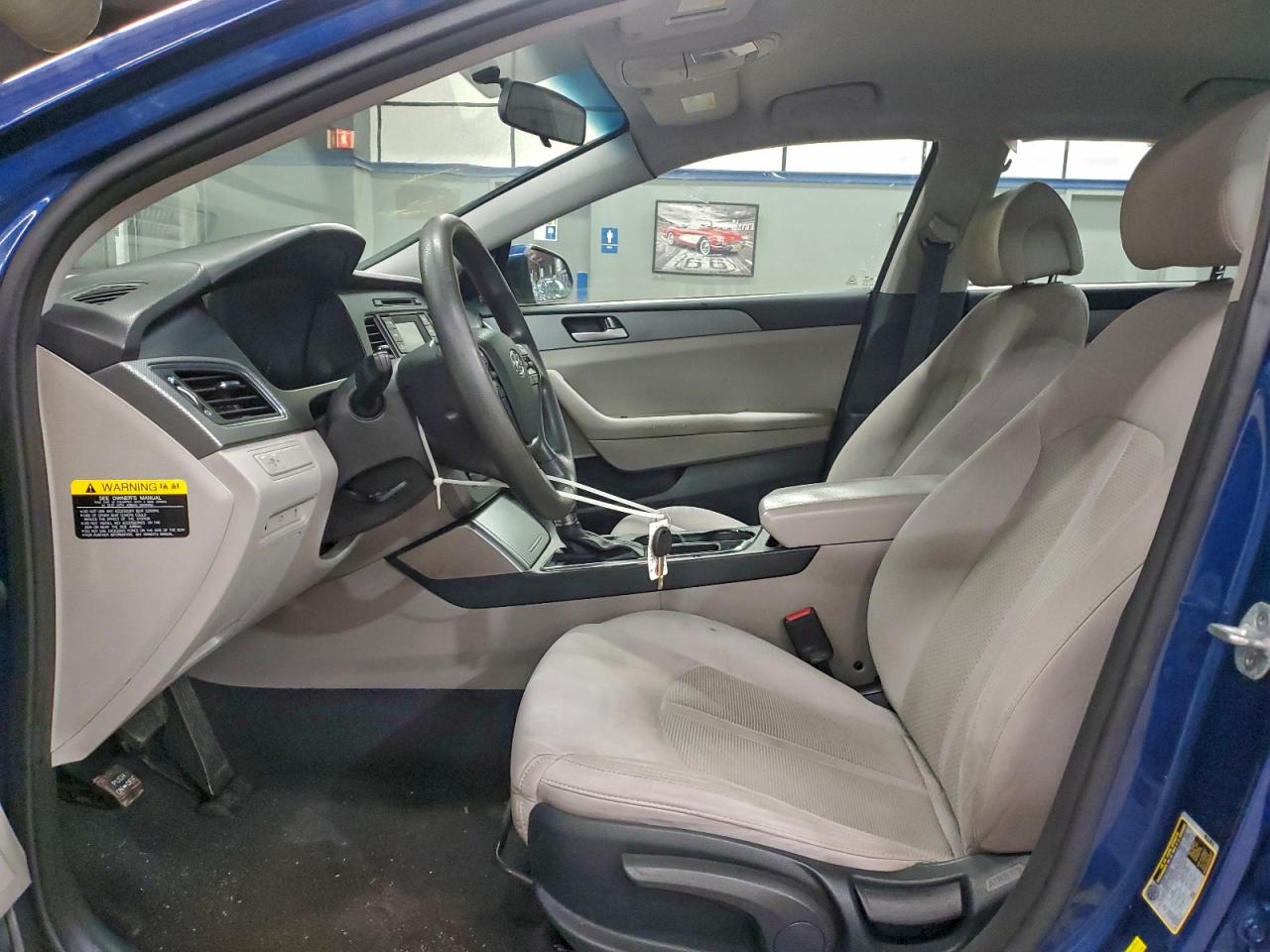 2015 HYUNDAI SONATA SE photo 7
