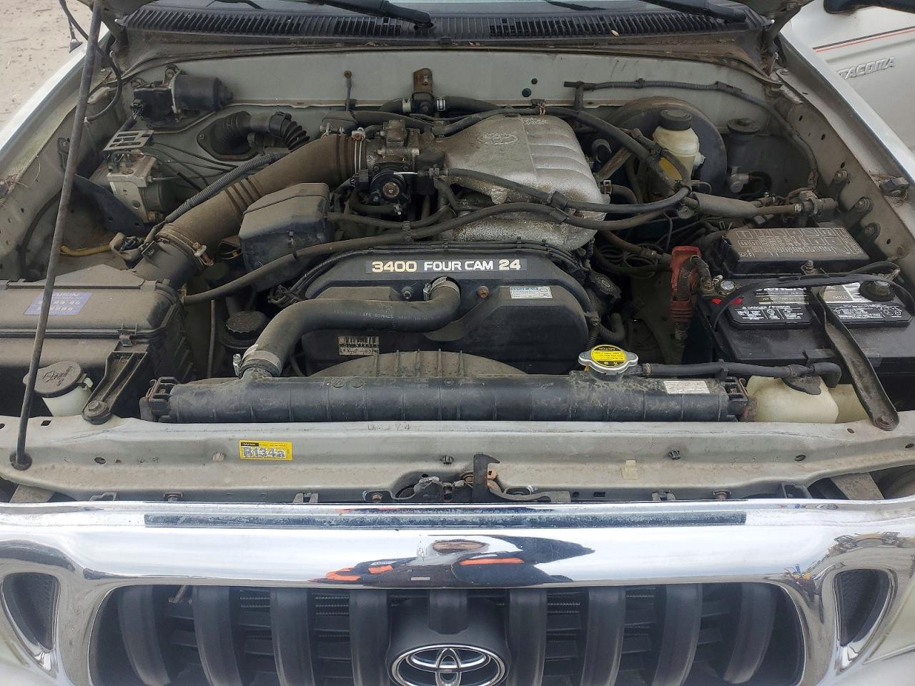 2004 TOYOTA TACOMA XTRACAB photo 11