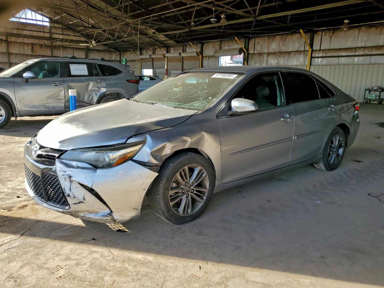 2015 TOYOTA CAMRY
