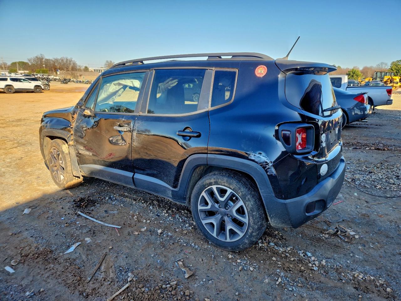 2015 JEEP RENEGADE LATITUDE photo 2