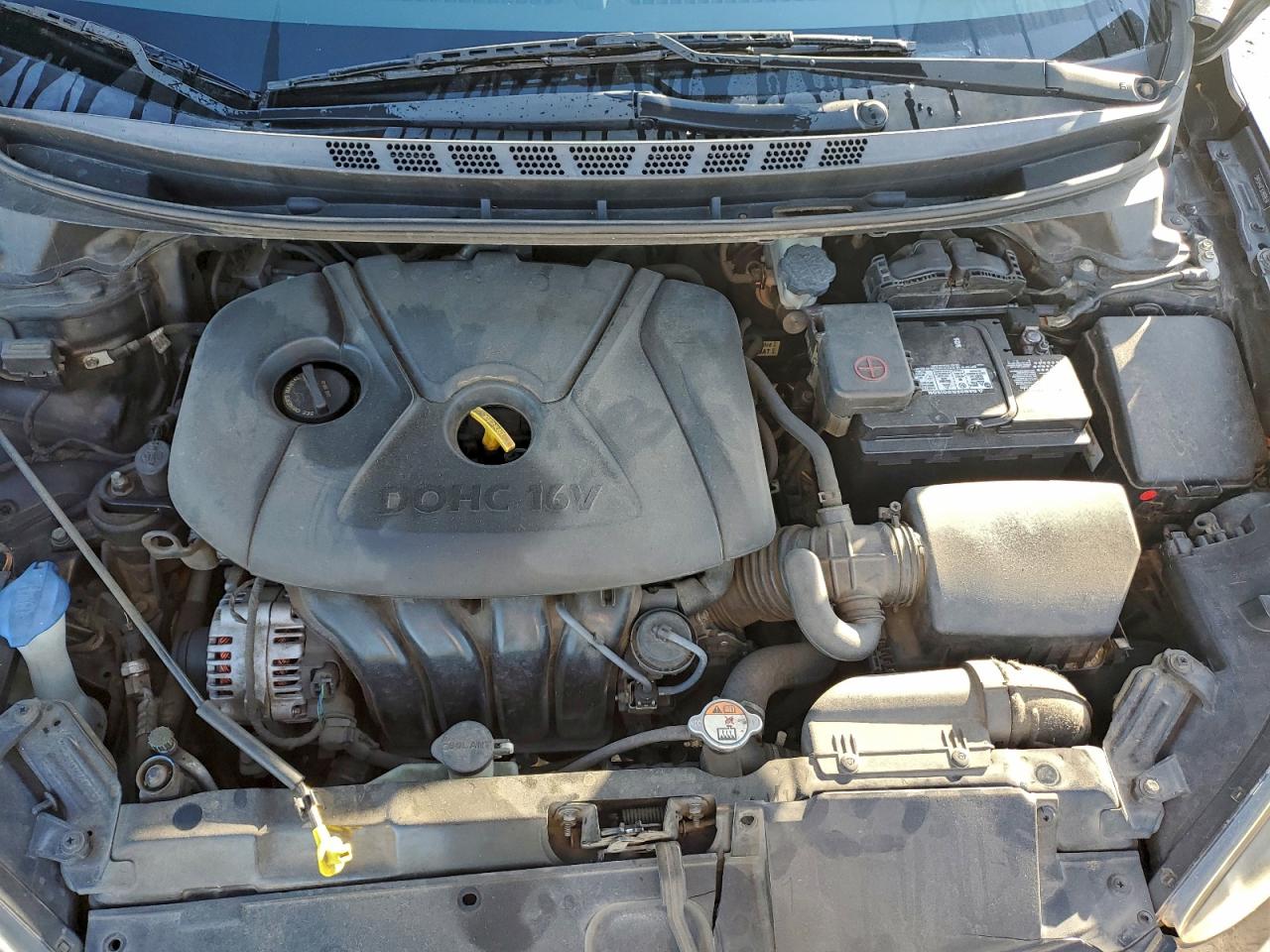 2016 HYUNDAI ELANTRA SE photo 11