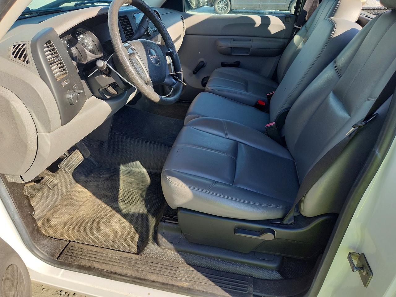 2007 GMC NEW SIERRA C1500 photo 7