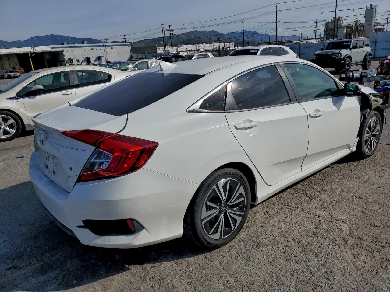 2016 HONDA CIVIC EXL photo 3