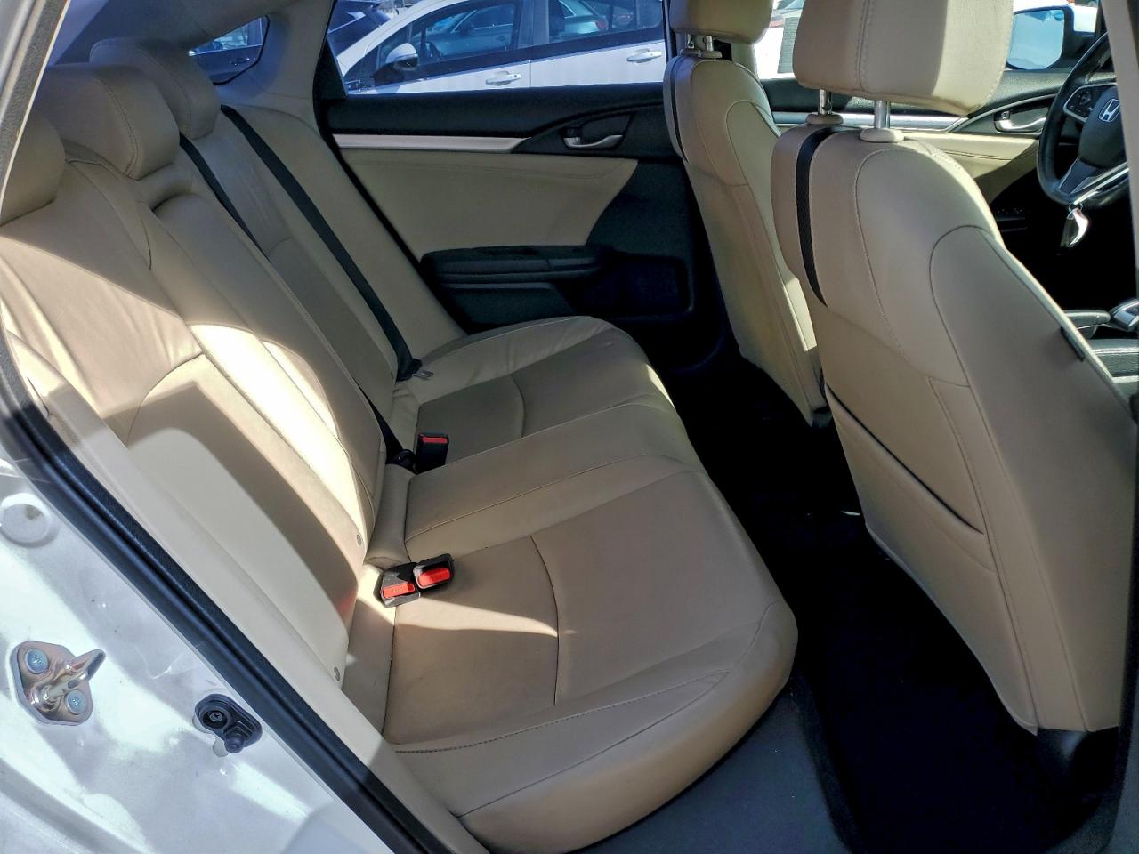 2016 HONDA CIVIC EXL photo 10
