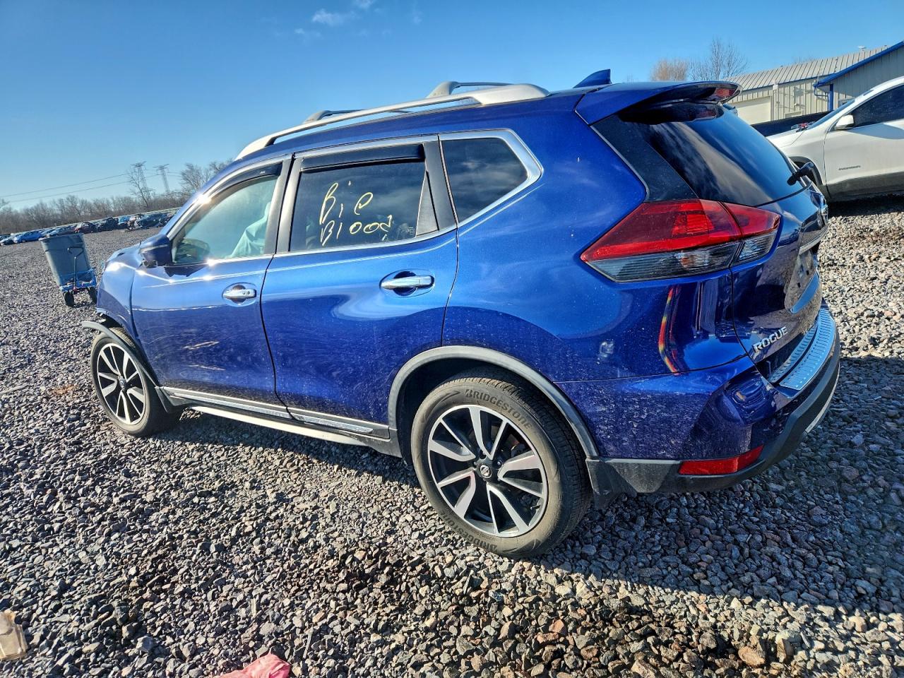 2018 NISSAN ROGUE S photo 2