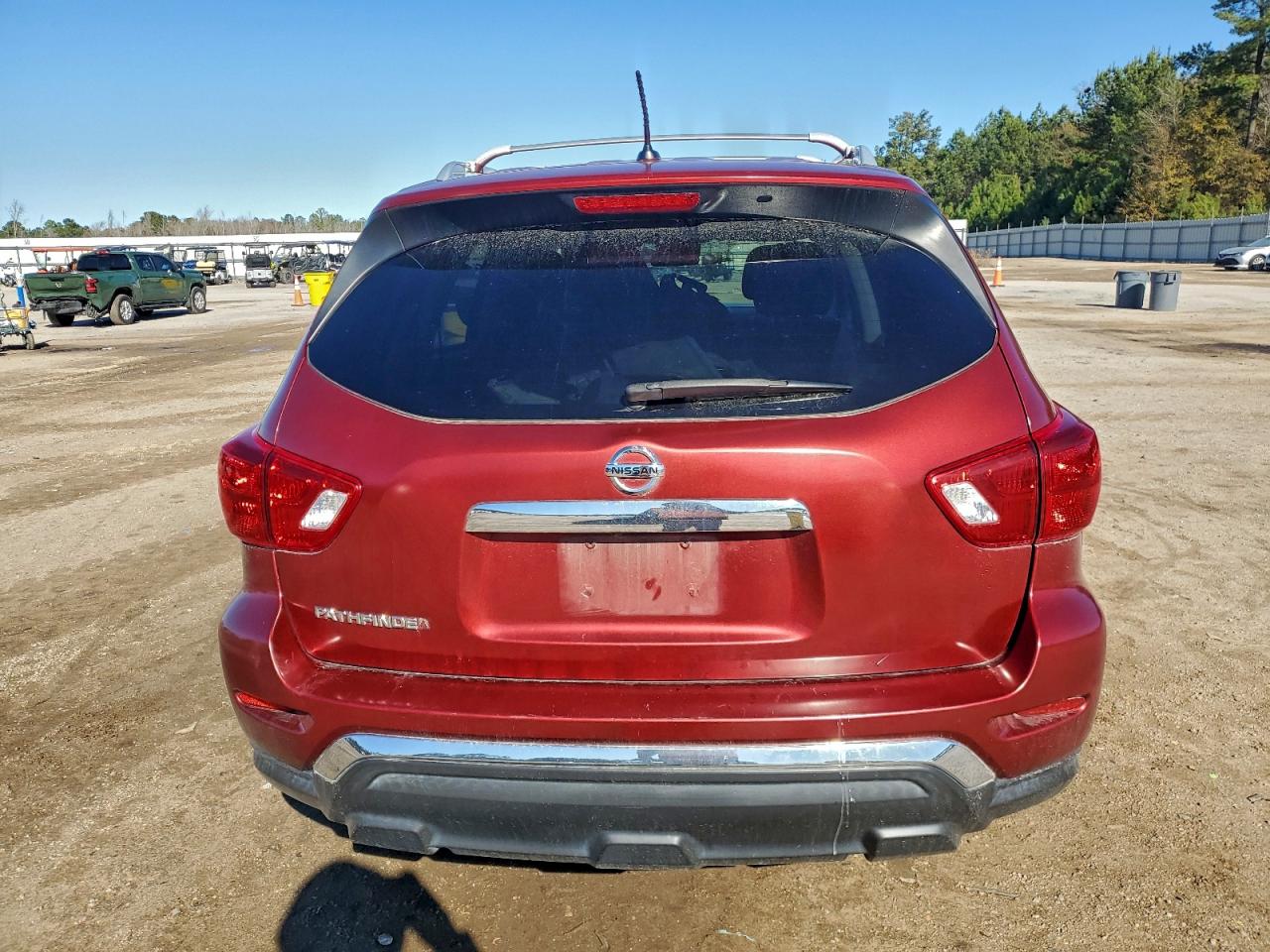 2017 NISSAN PATHFINDER S photo 6