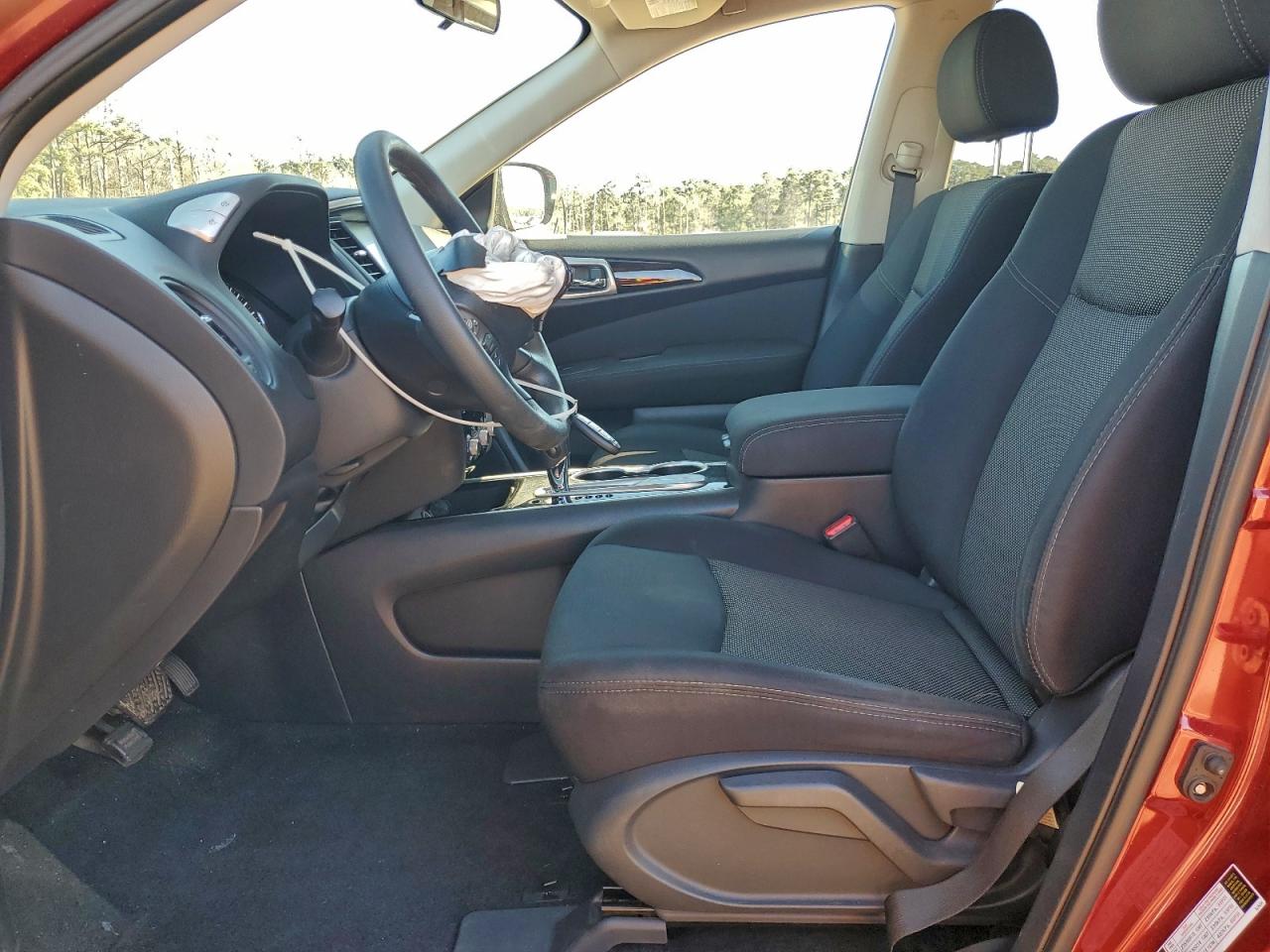 2017 NISSAN PATHFINDER S photo 7