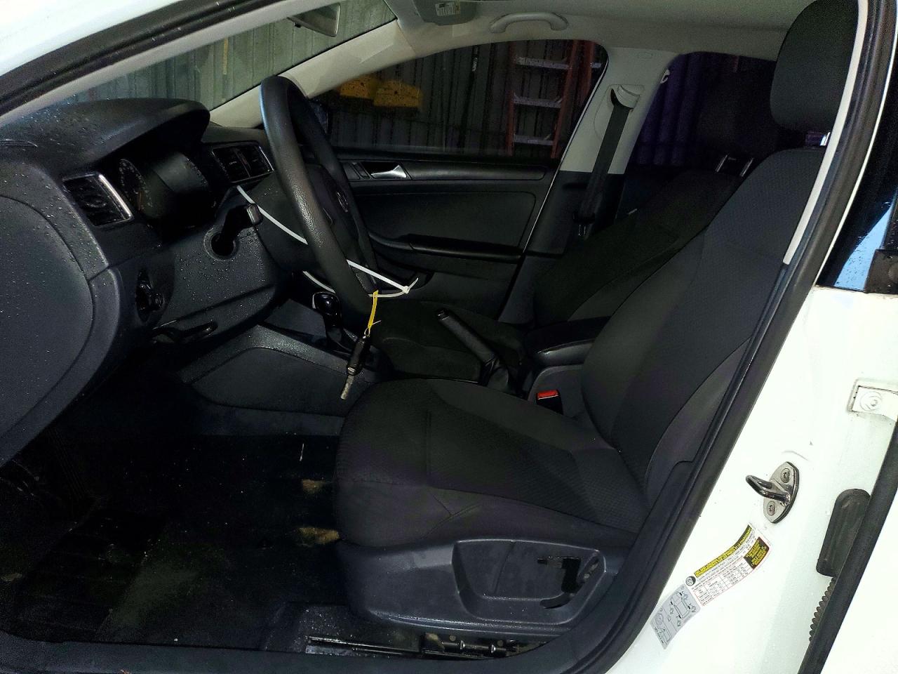 2014 VOLKSWAGEN JETTA BASE photo 7