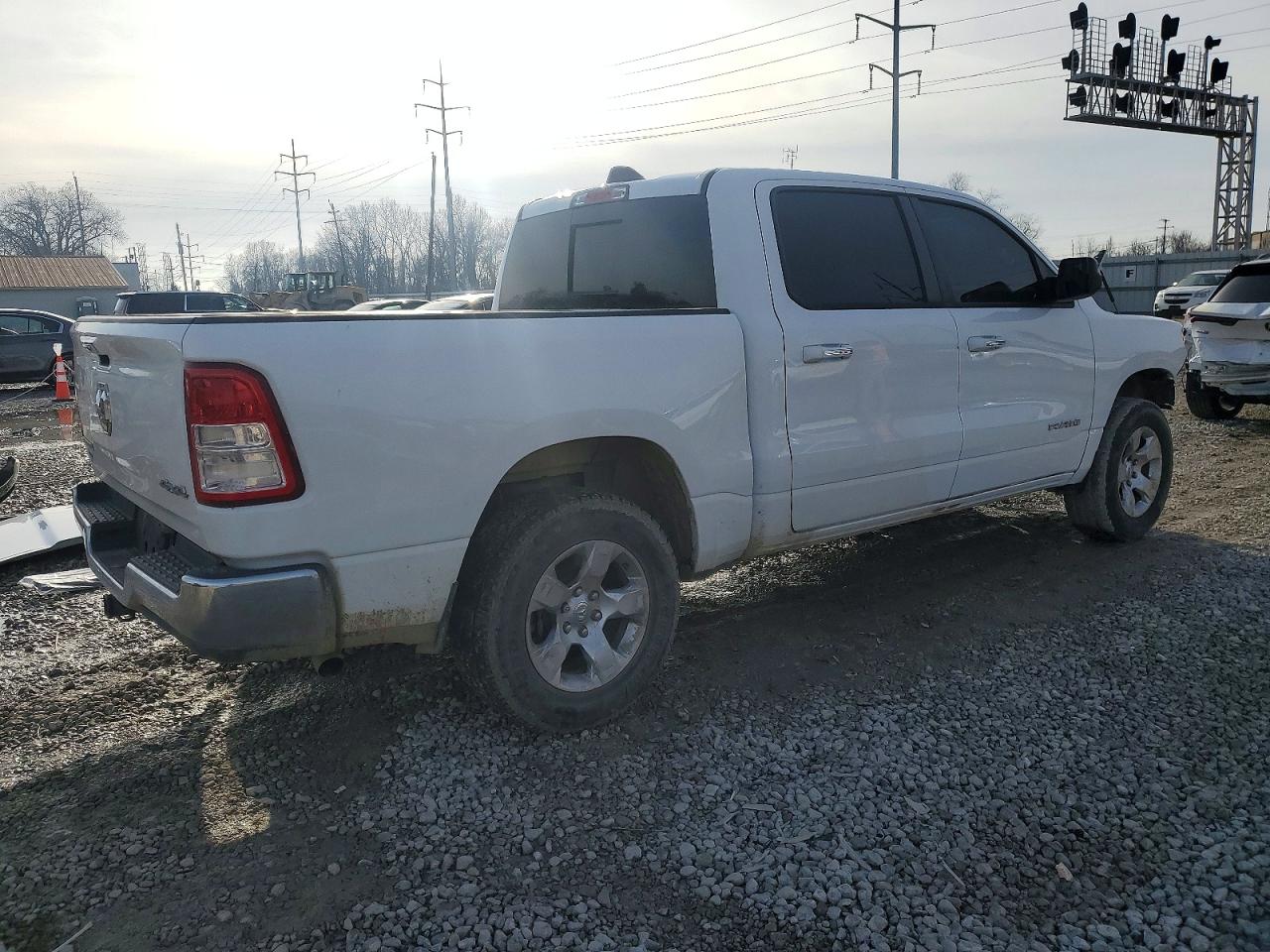 2019 RAM 1500 BIG HORN/LONE STAR photo 3