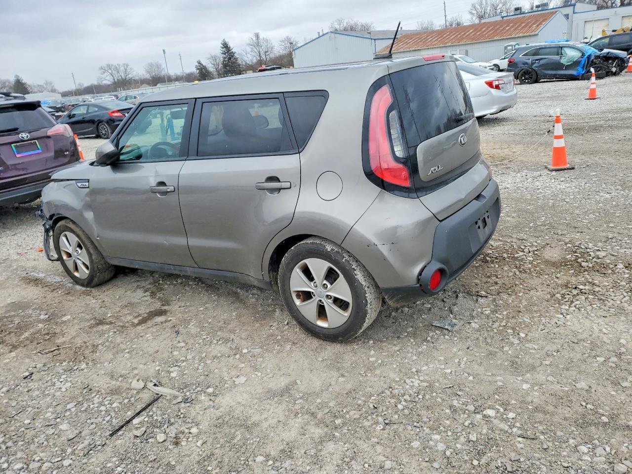 2016 KIA SOUL photo 2