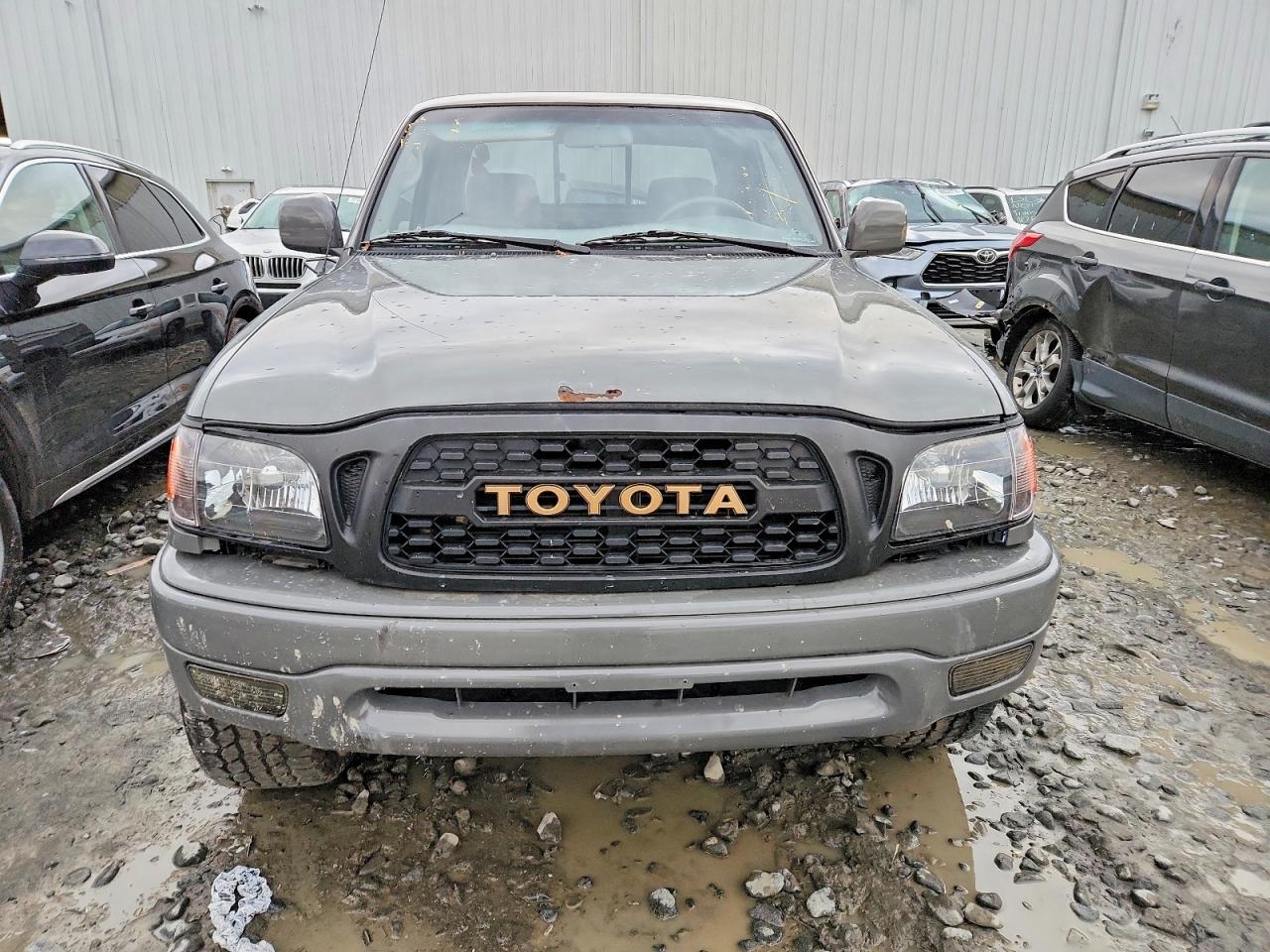 2001 TOYOTA TACOMA XTRACAB photo 5