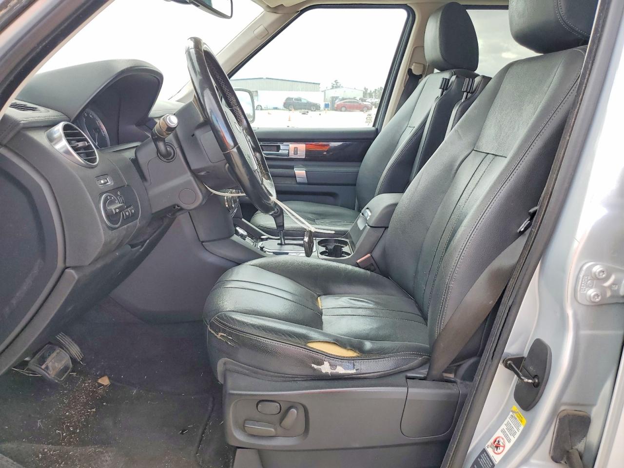 2012 LAND ROVER LR4 HSE photo 7
