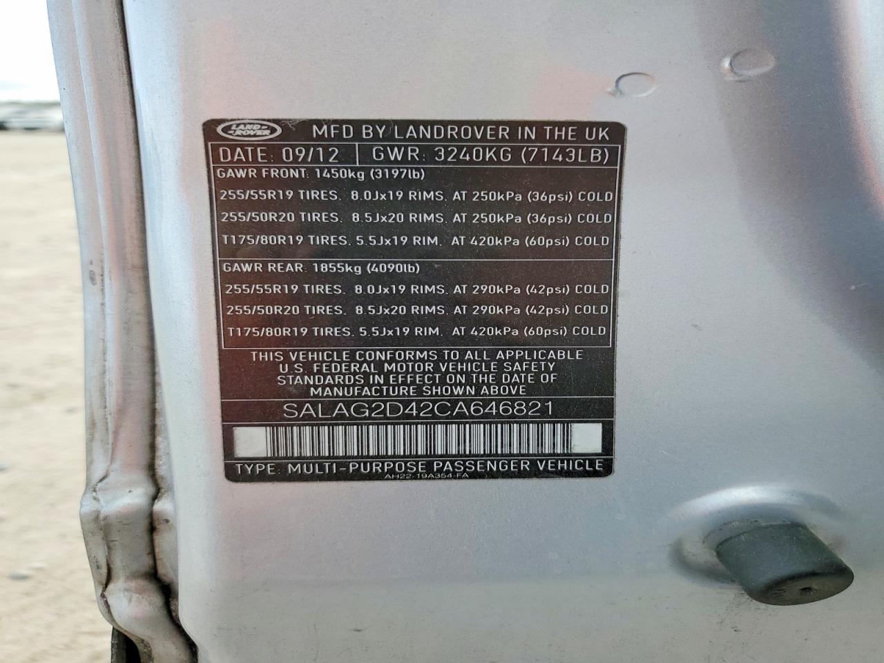 2012 LAND ROVER LR4 HSE photo 13
