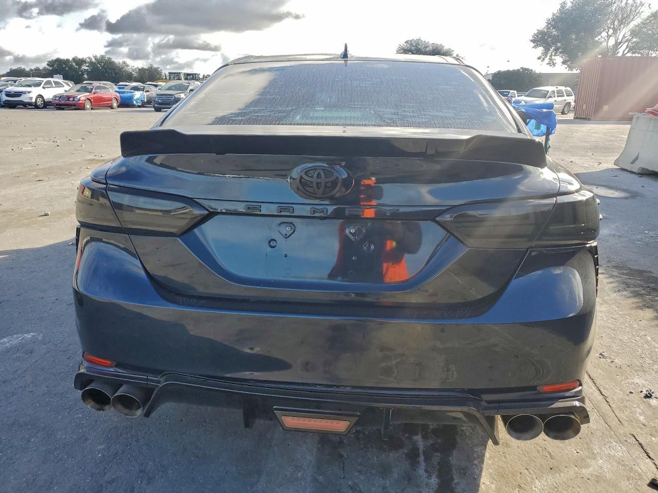 2019 TOYOTA CAMRY L photo 6