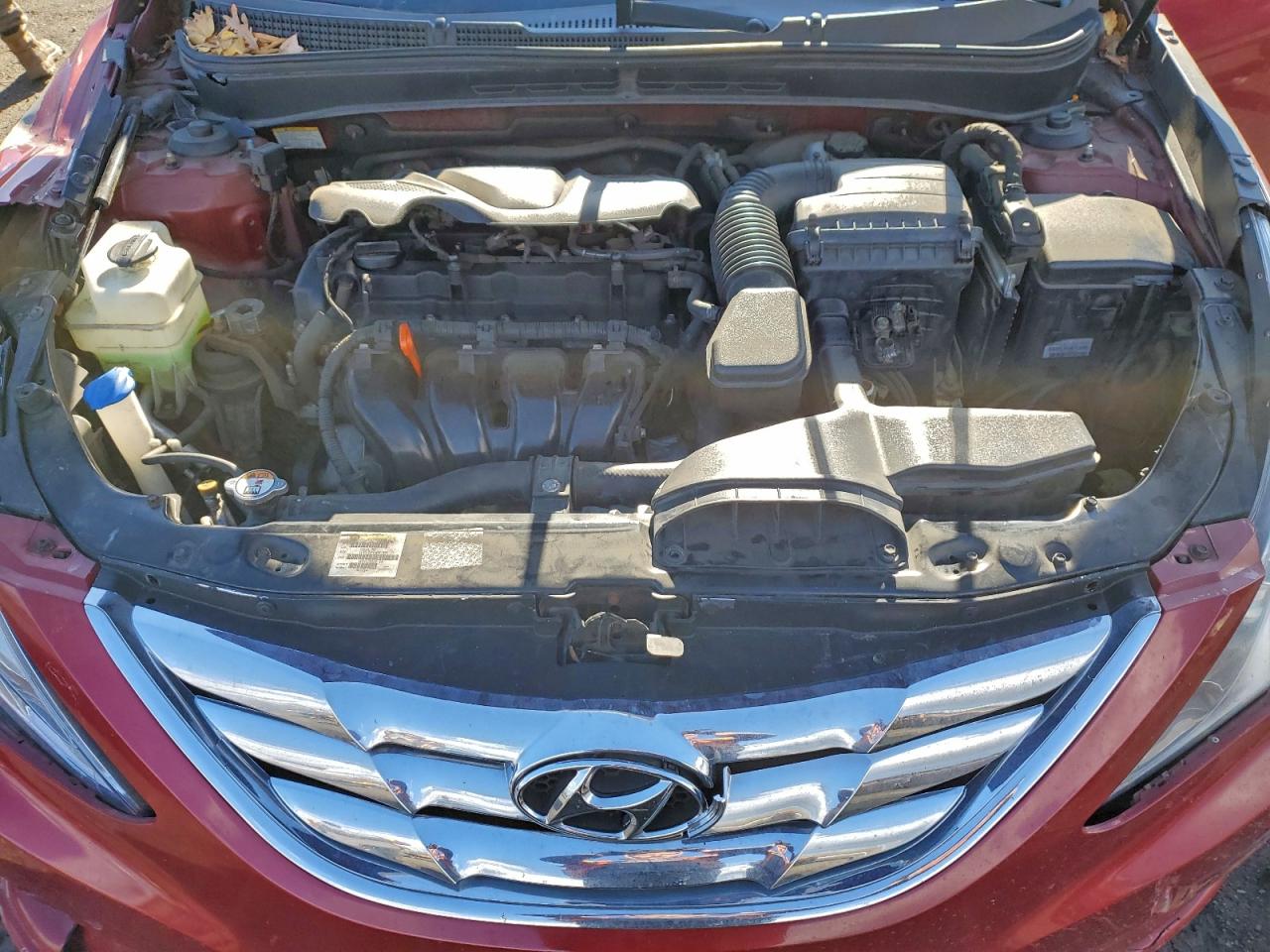 2011 HYUNDAI SONATA SE photo 11