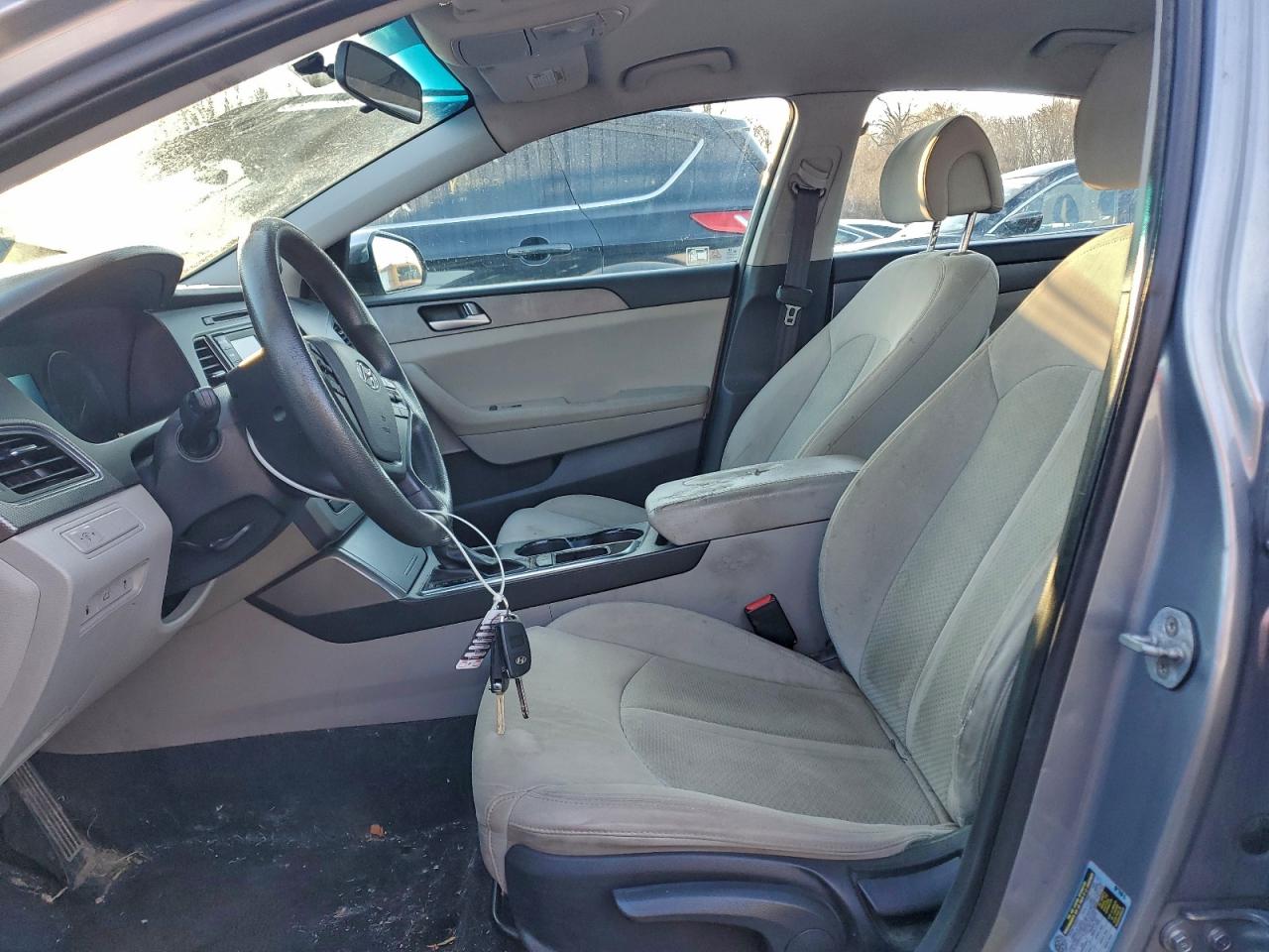 2016 HYUNDAI SONATA SE photo 19