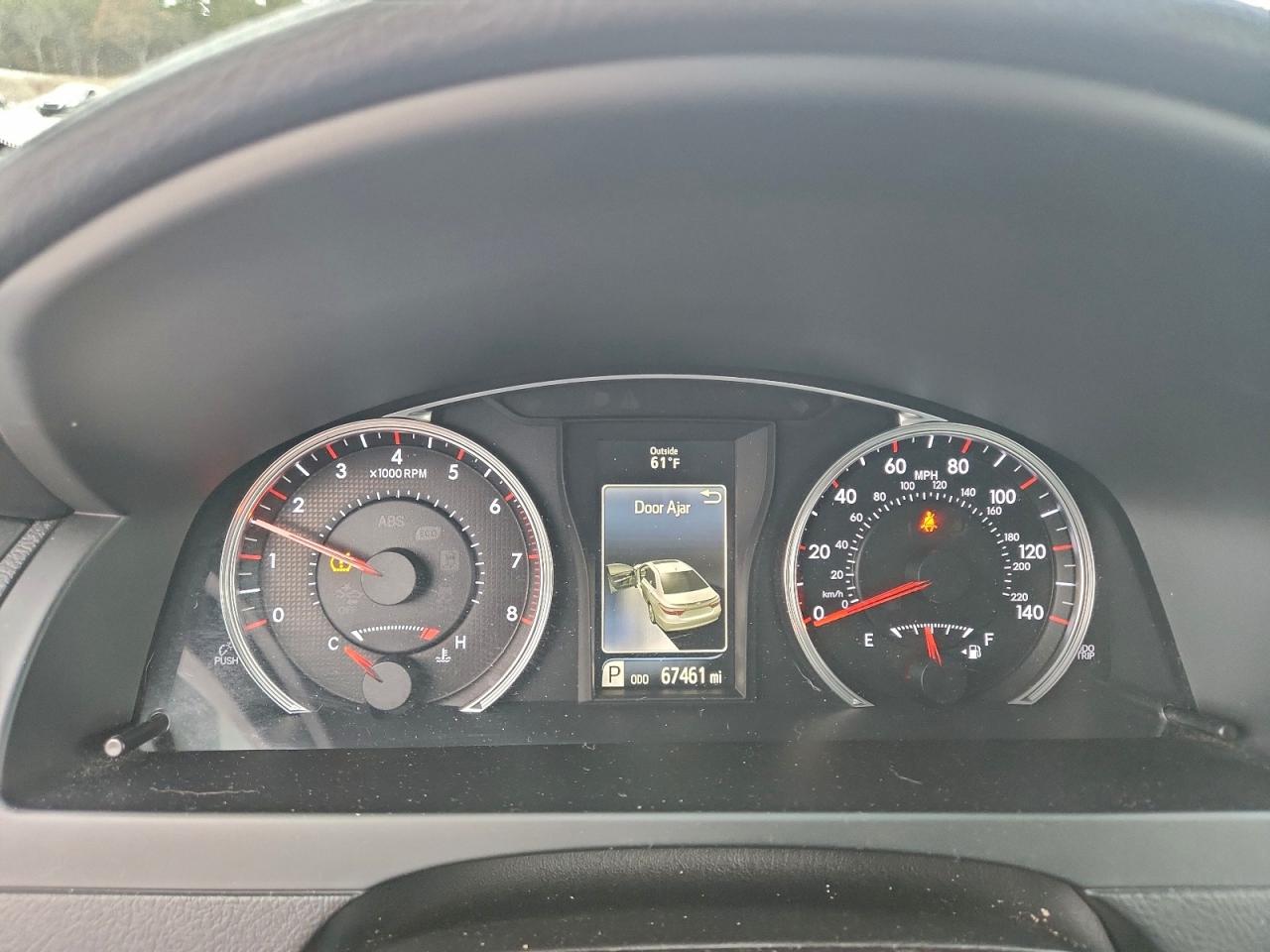 2017 TOYOTA CAMRY LE photo 9