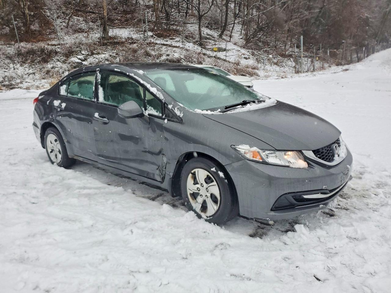 2013 HONDA CIVIC LX photo 4