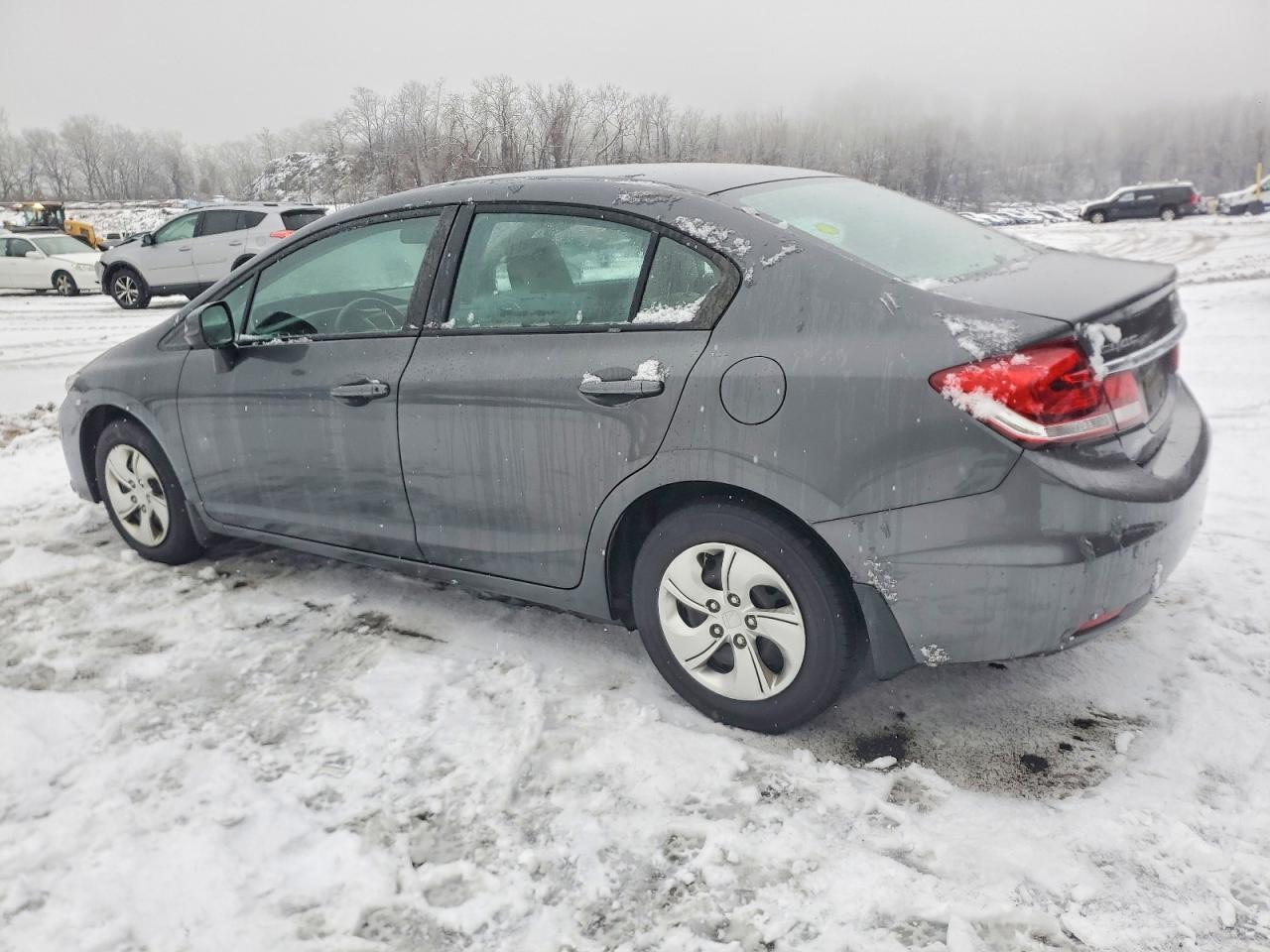 2013 HONDA CIVIC LX photo 2
