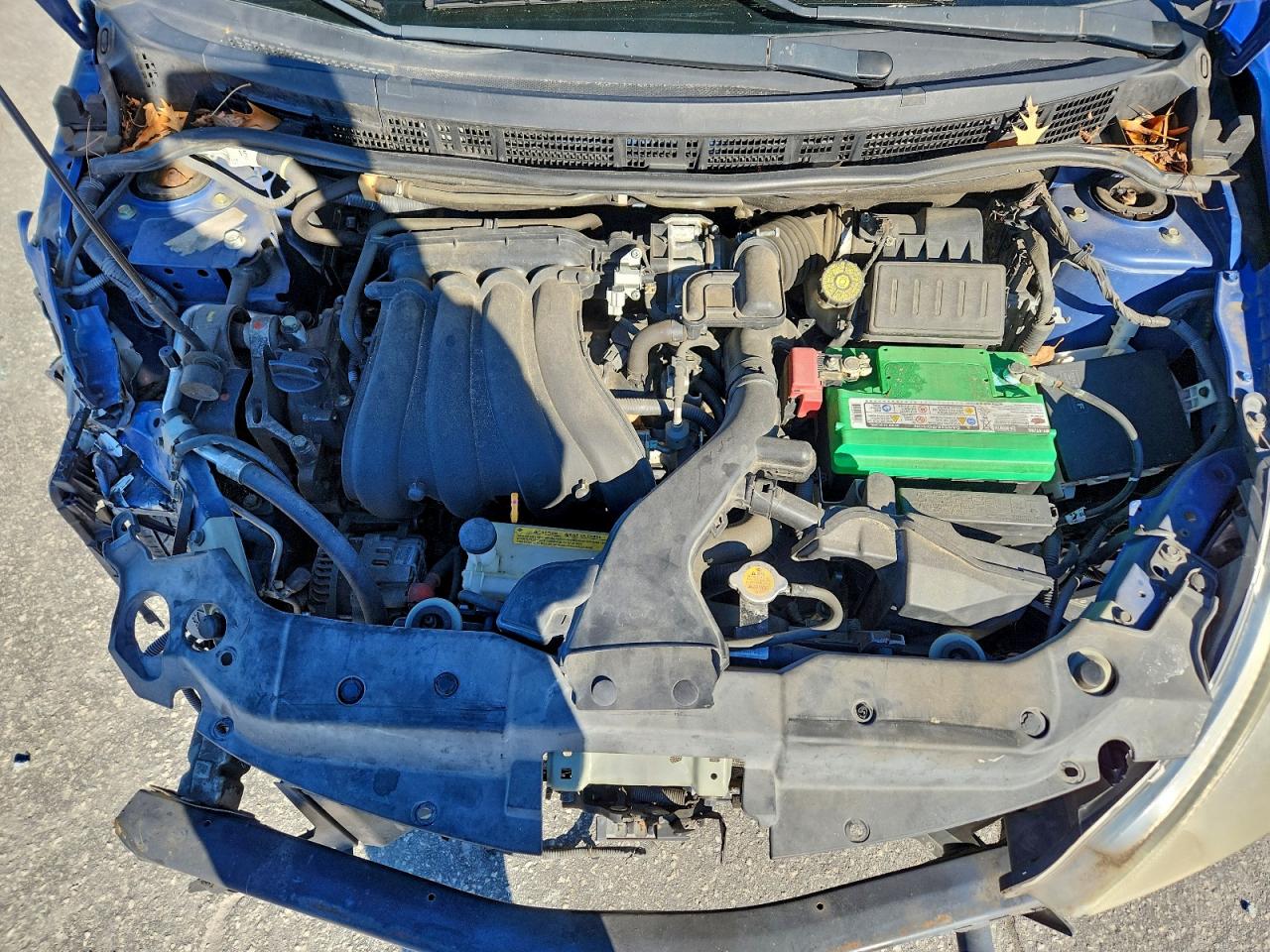 2012 NISSAN VERSA S photo 11