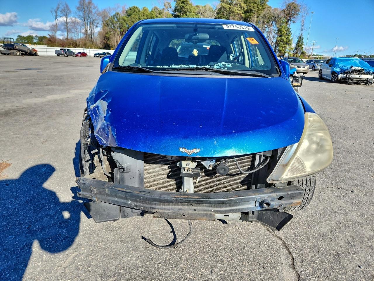 2012 NISSAN VERSA S photo 5