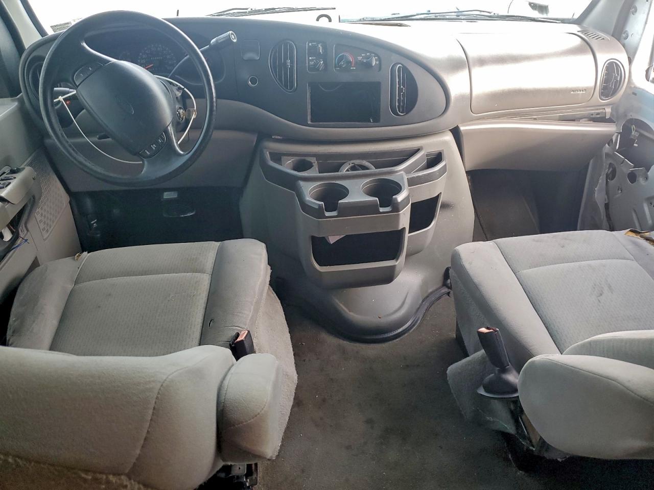 1998 FORD ECONOLINE E350 SUPER DUTY photo 8