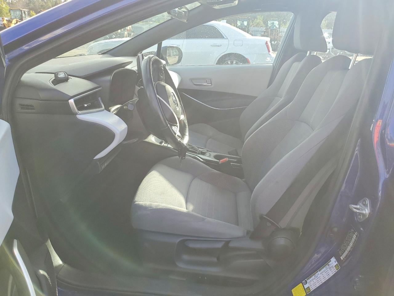 2021 TOYOTA COROLLA SE photo 13