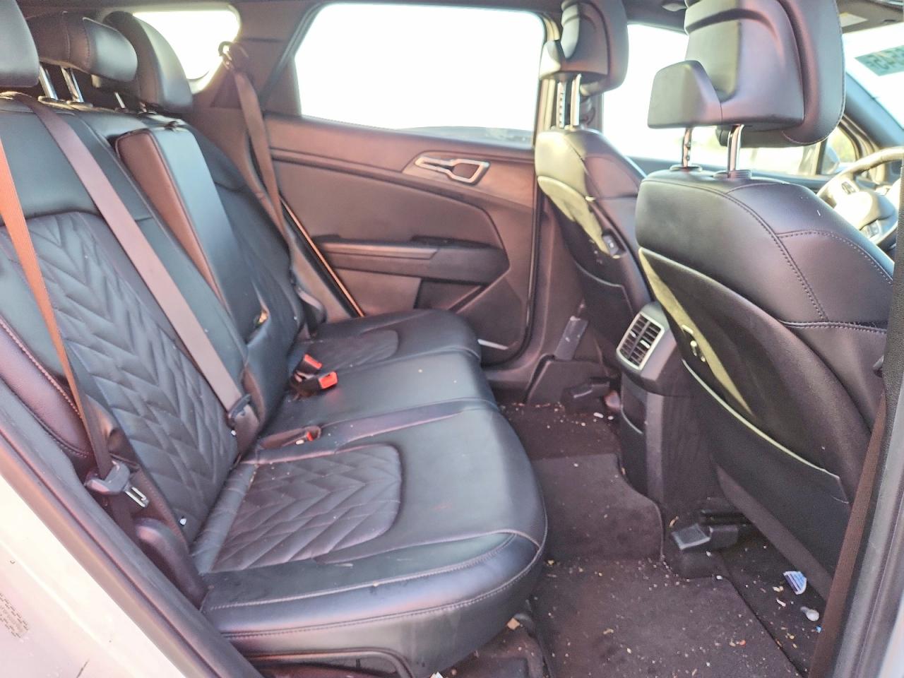 2023 KIA SPORTAGE X LINE photo 31
