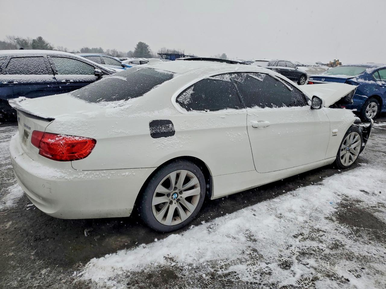 2012 BMW 328 XI SULEV photo 3