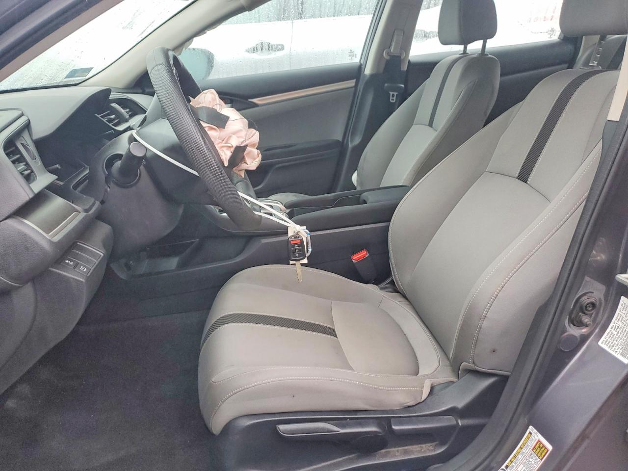 2017 HONDA CIVIC LX photo 7