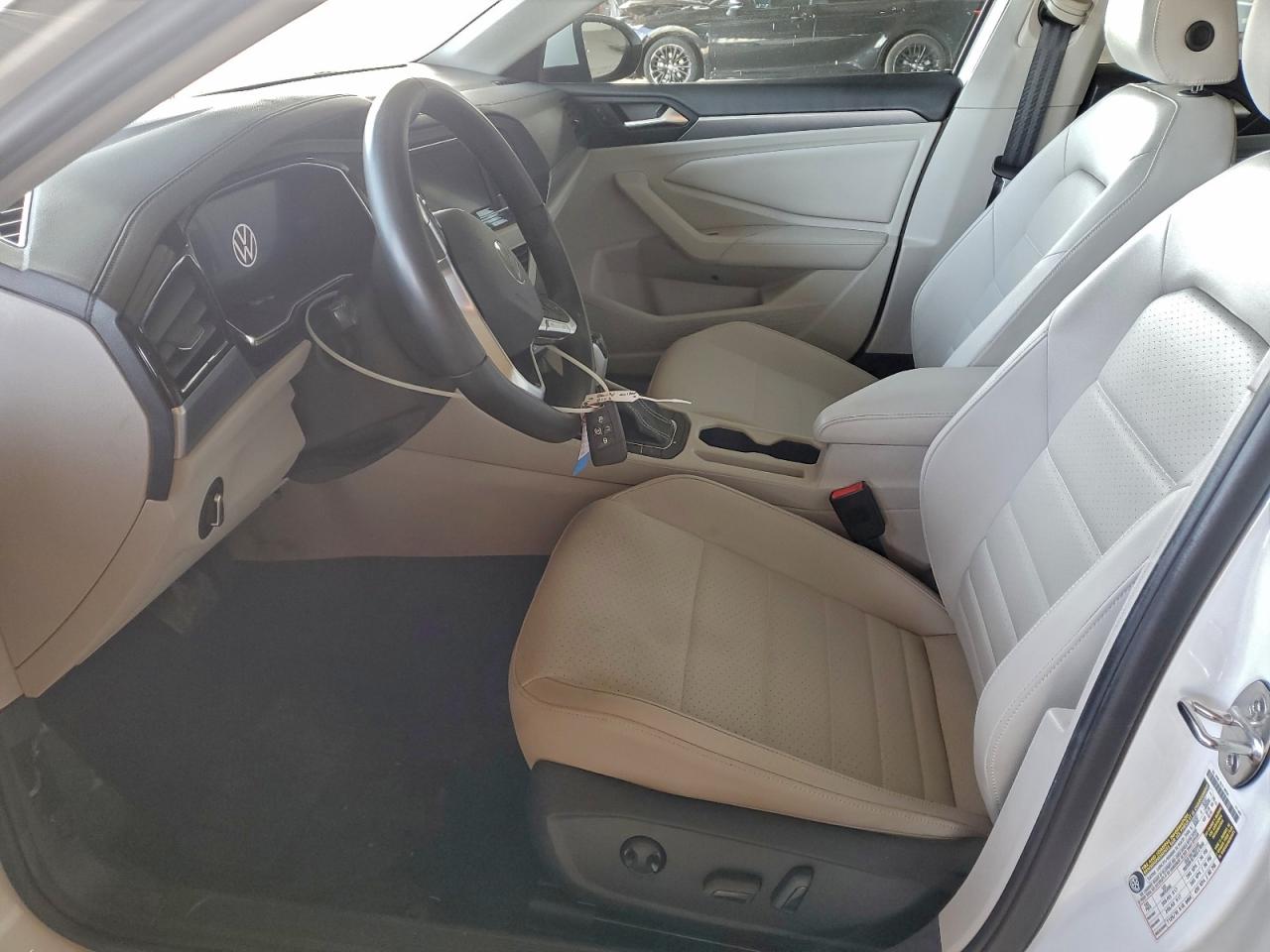2024 VOLKSWAGEN JETTA SE photo 7