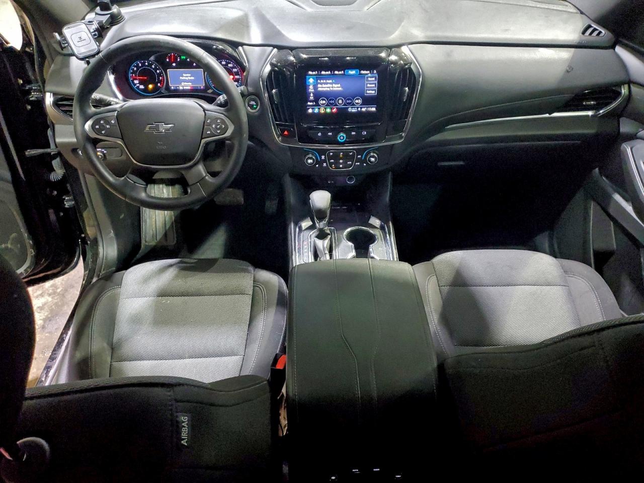 2023 CHEVROLET TRAVERSE LT photo 8