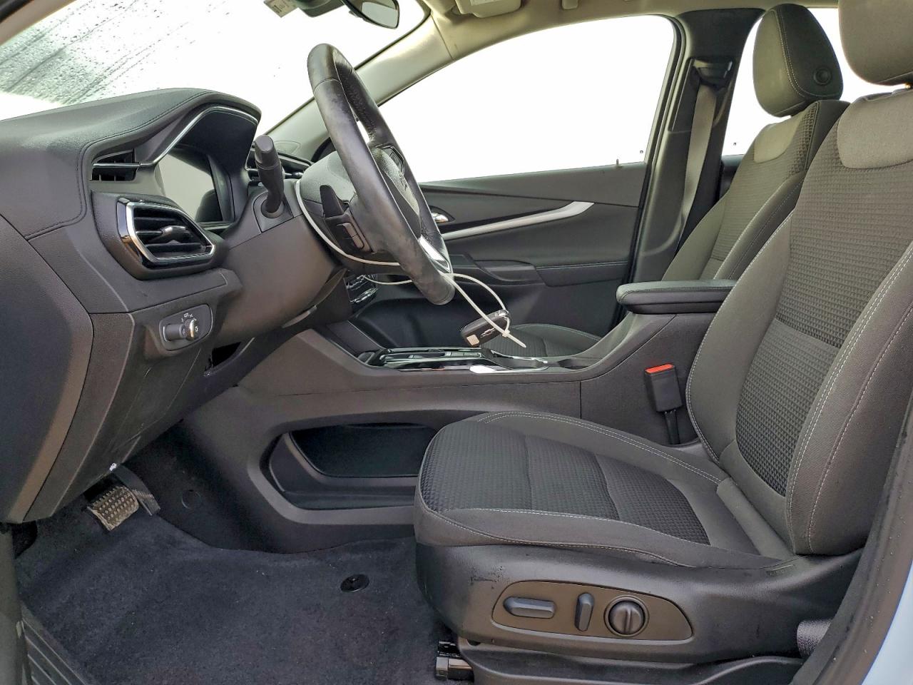 2023 CHEVROLET BOLT EUV LT photo 7