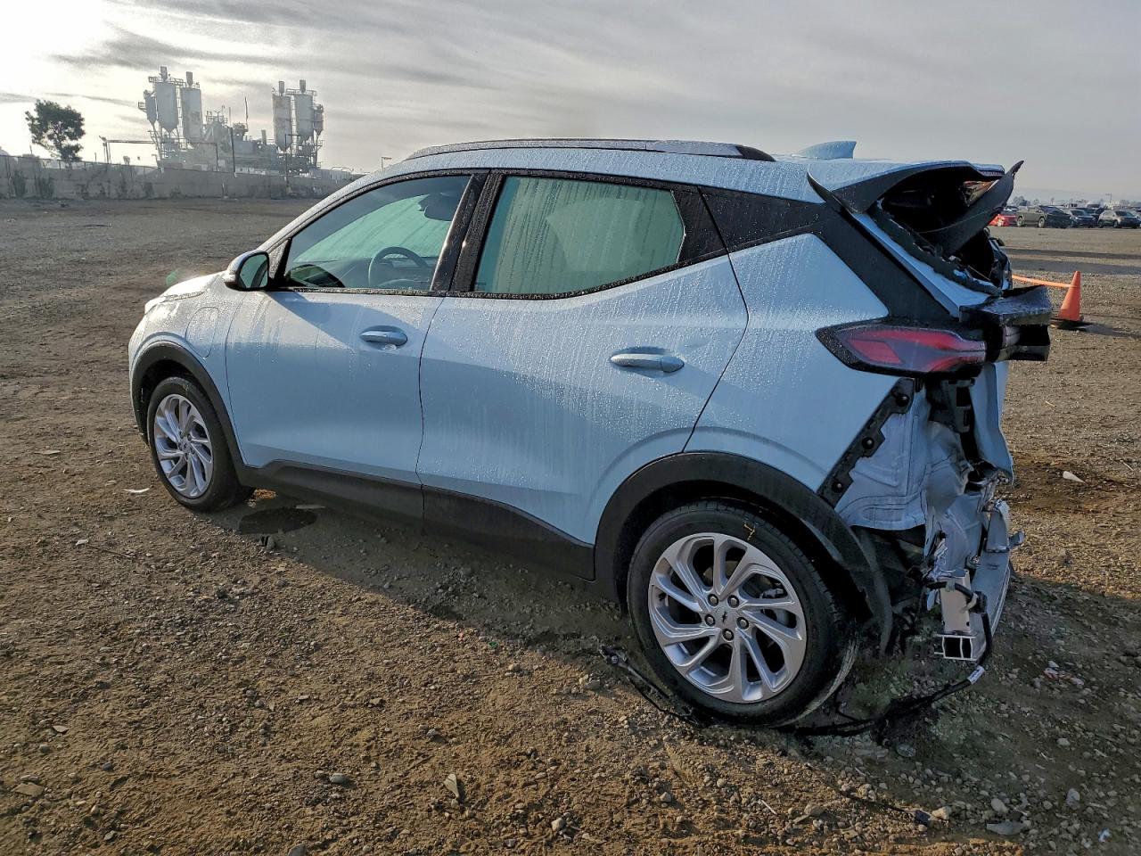 2023 CHEVROLET BOLT EUV LT photo 2