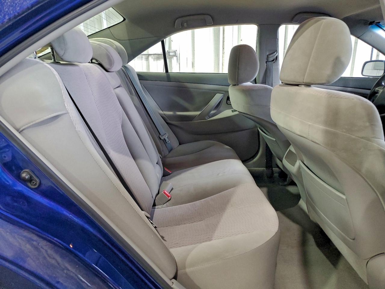 2010 TOYOTA CAMRY BASE photo 10