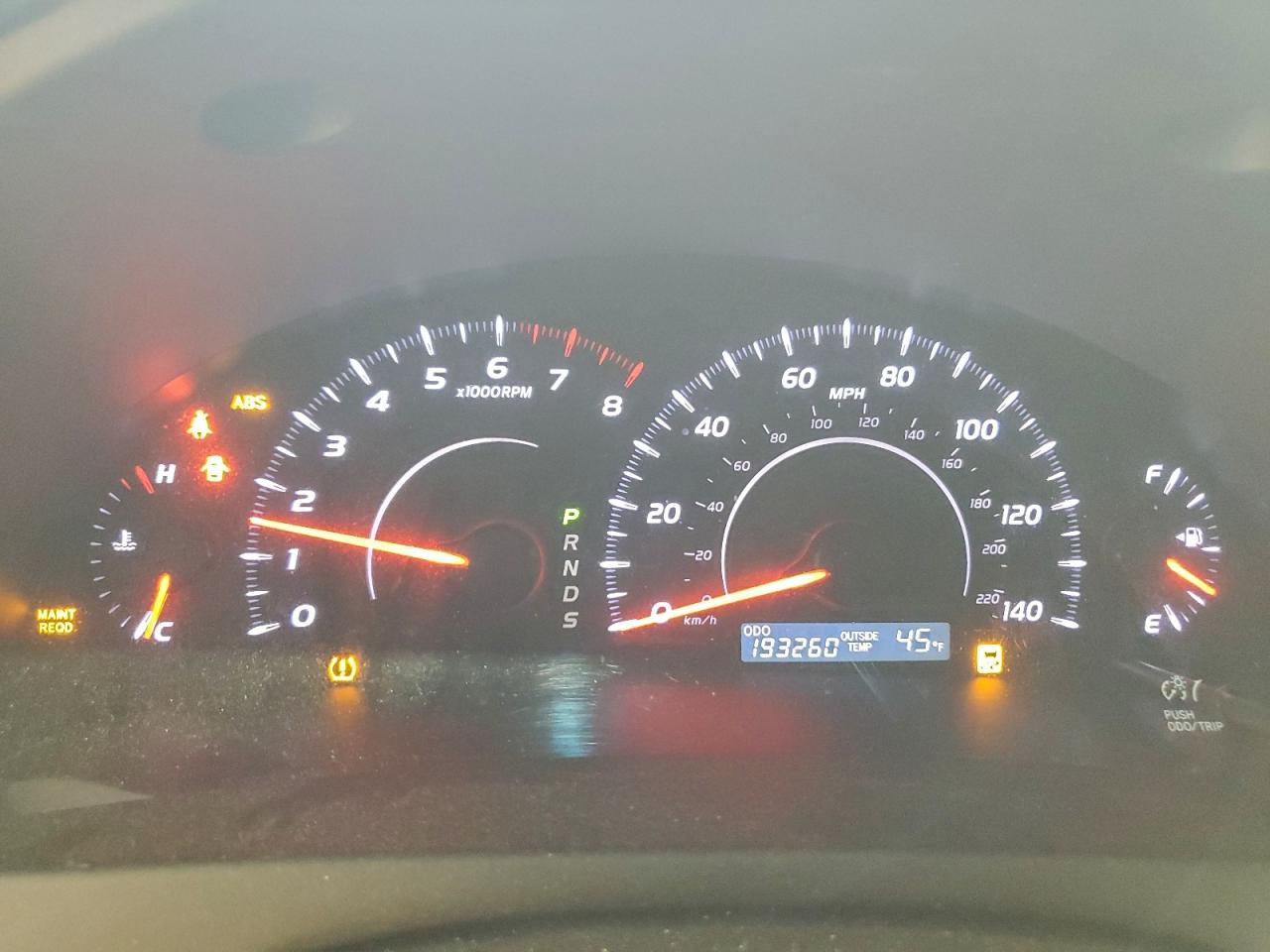2010 TOYOTA CAMRY BASE photo 9