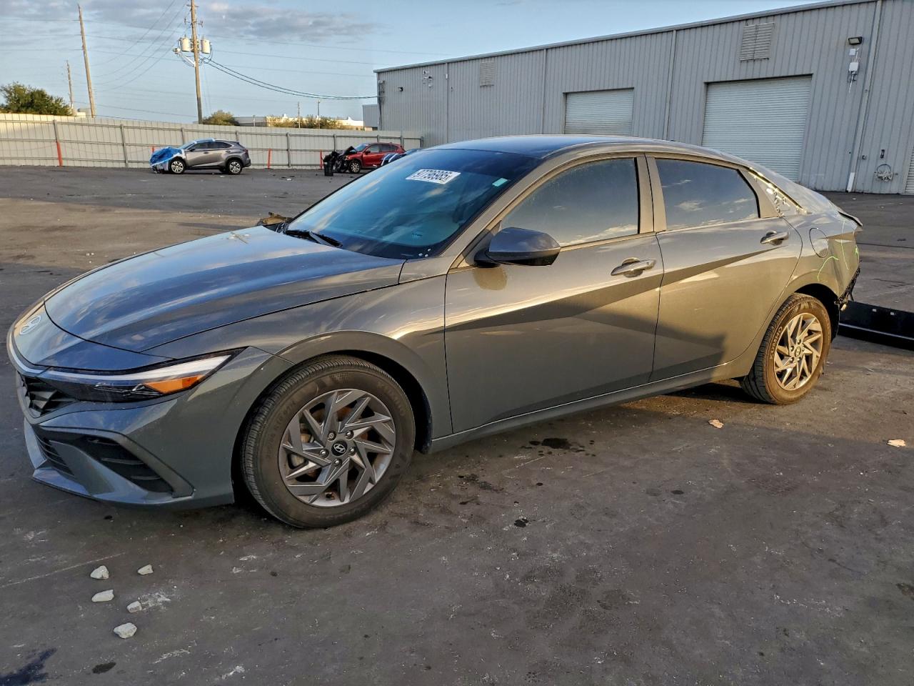 2024 HYUNDAI ELANTRA